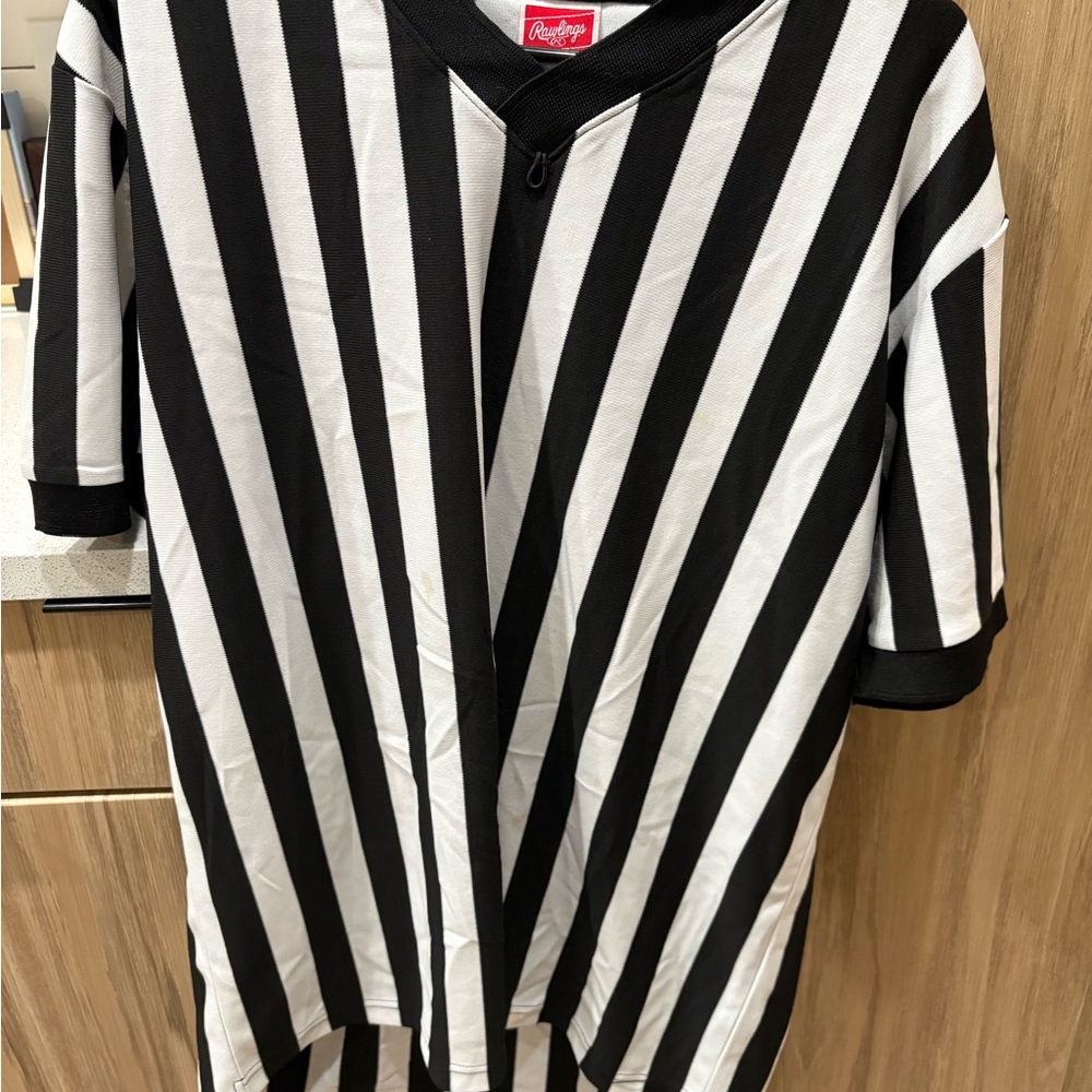 Rawlings Black and White Striped Jersey